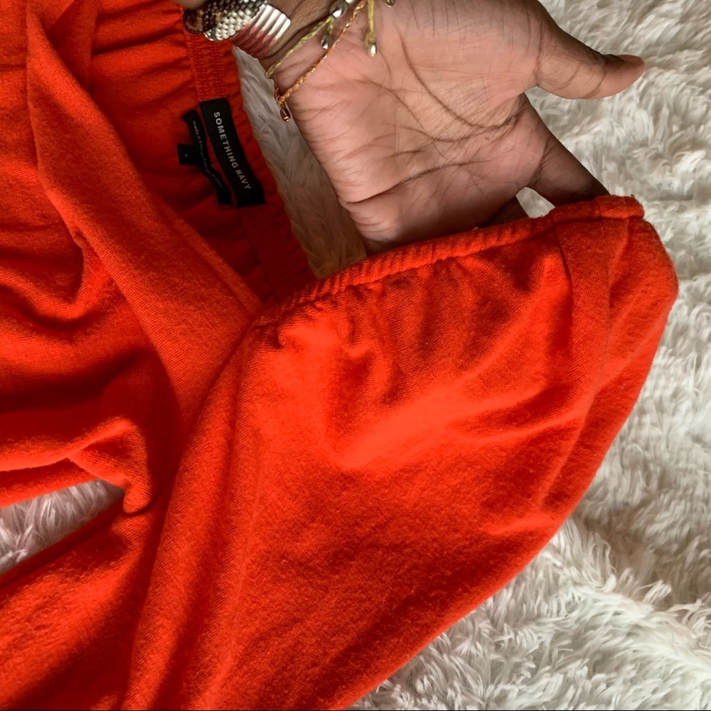 ❌SOLD❌Something Navy Orange Puff Shoulder Top Sz S - Picture 6 of 8